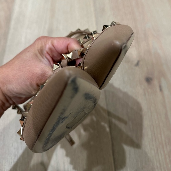 Valentino Rockstud T-Strap Pointed Toe Pump 37.5 - Picture 10 of 12